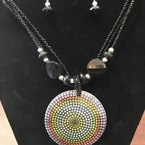 Hand Painted Shell Necklace Set